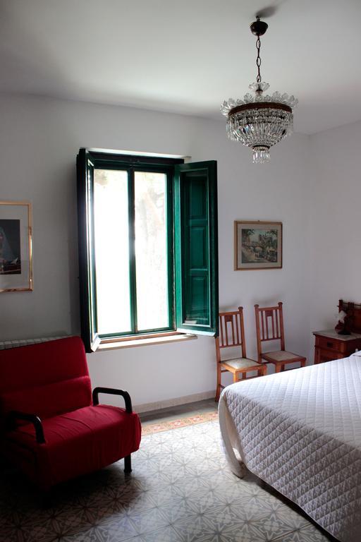 Bed and Breakfast Ai Cipressi Salemi Exterior foto