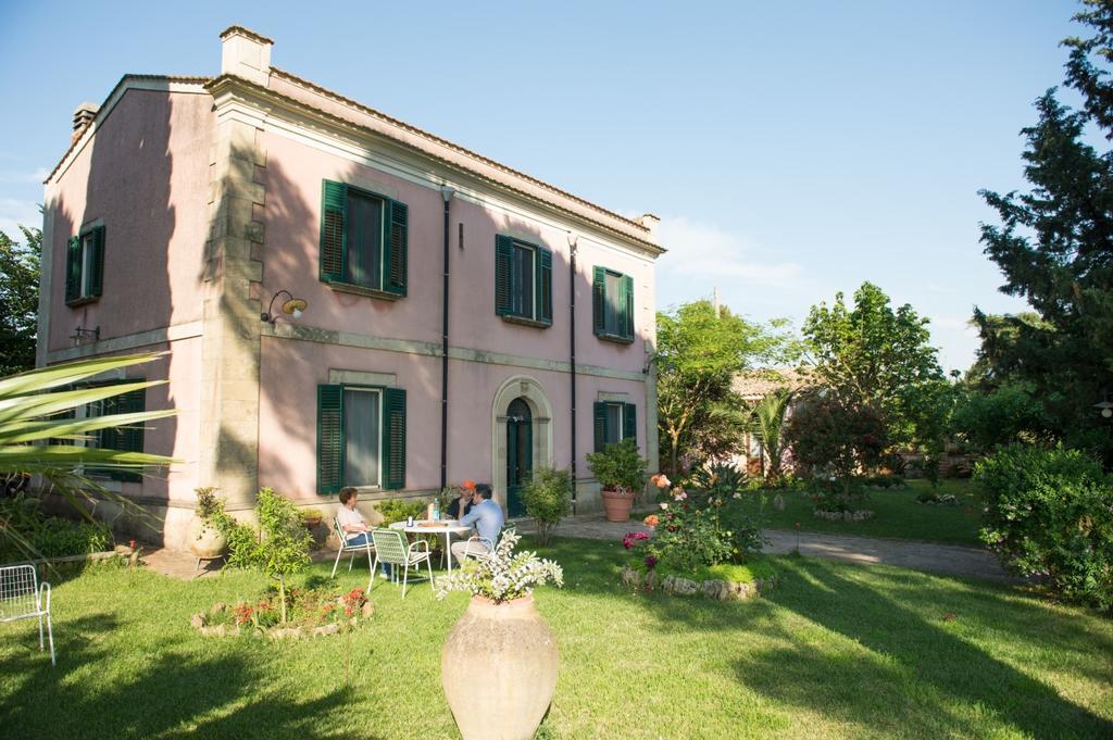 Bed and Breakfast Ai Cipressi Salemi Exterior foto