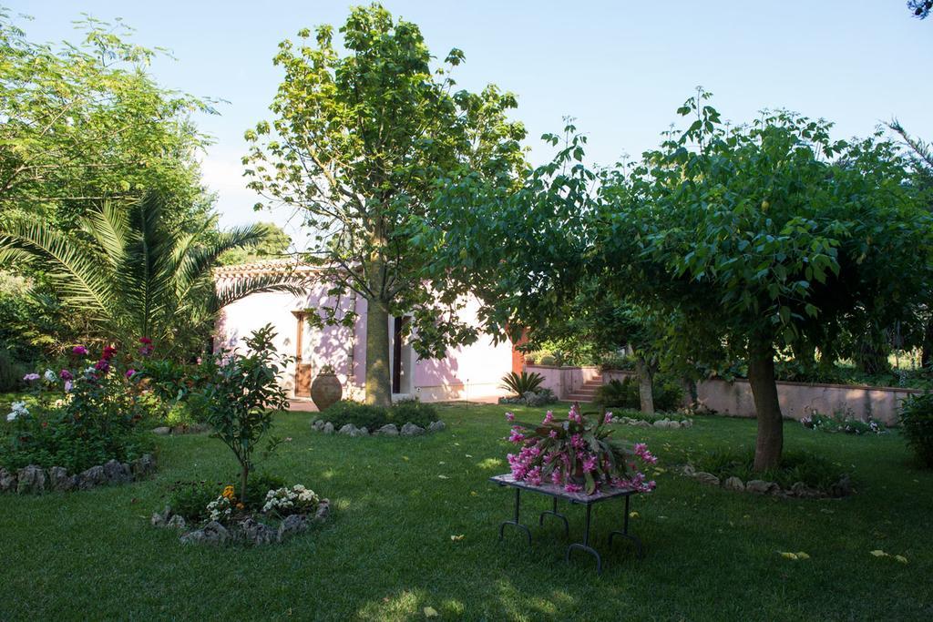 Bed and Breakfast Ai Cipressi Salemi Exterior foto
